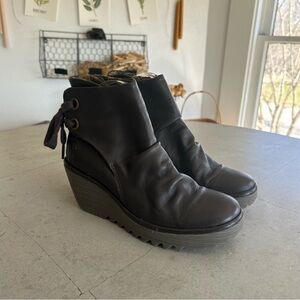 Fly London Black Leather Yama Ankle Booties Wedge Minimalist Retro Winter